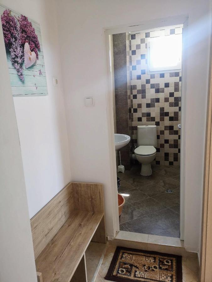 Apartment Elvira Τσερνομόρετς Εξωτερικό φωτογραφία